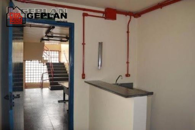 Imagem Casa com 8 Quartos à Venda, 1.300 m² em Cambuci - São Paulo Imagem Casa com 8 Quartos à Venda, 1.300 m² em Cambuci - São Paulo