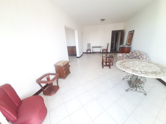 Imagem Apartamento com 4 Quartos à Venda, 138 m² em Jardim Apipema - Salvador