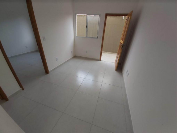 Imagem Casa com 2 Quartos à Venda, 42 m² em Jardim Melvi - Praia Grande Imagem Casa com 2 Quartos à Venda, 42 m² em Jardim Melvi - Praia Grande