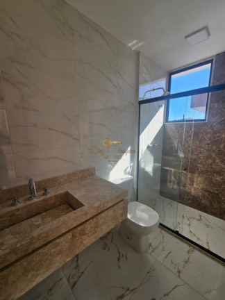 Imagem Casa com 4 Quartos à Venda, 148 m² em Várzea - Teresópolis