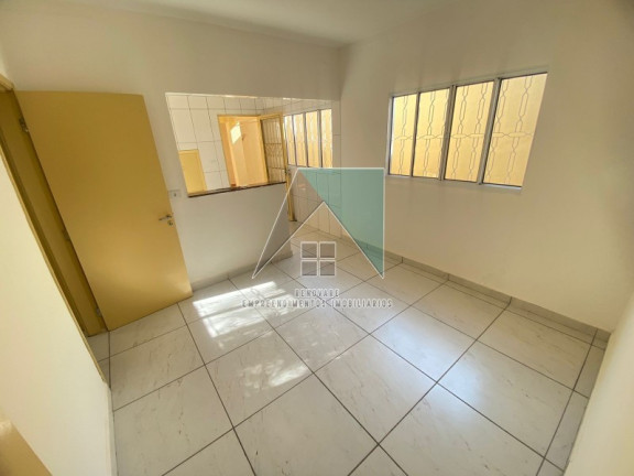 Imagem Casa com 3 Quartos à Venda, em Campos Eliseos - Ribeirão Preto Imagem Casa com 3 Quartos à Venda, em Campos Eliseos - Ribeirão Preto