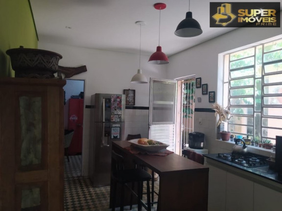 Imagem Casa com 3 Quartos à Venda, 169 m² em Centro - Pelotas Imagem Casa com 3 Quartos à Venda, 169 m² em Centro - Pelotas