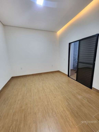 Imagem Casa com 3 Quartos à Venda, 180 m²