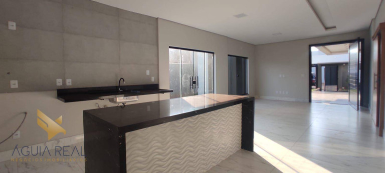 Imagem Casa com 3 Quartos à Venda, 173 m² em Centro - Sidrolândia