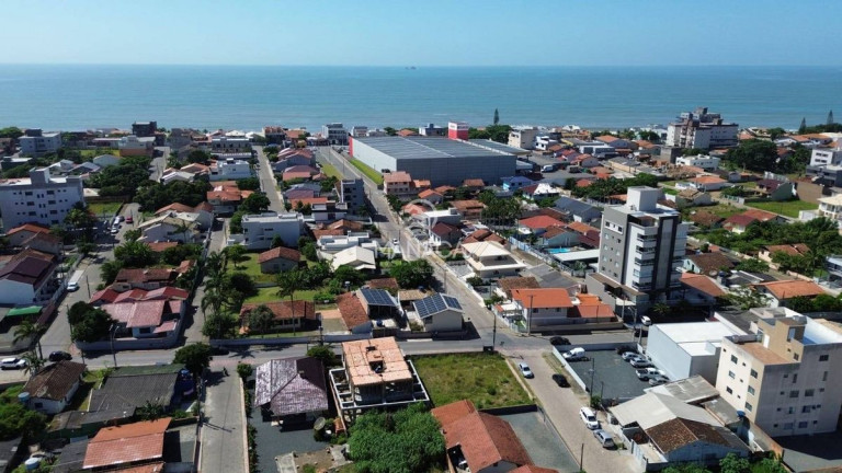 Imagem Apartamento com 3 Quartos à Venda, 69 m² em Itajuba - Barra Velha