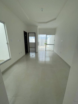 Imagem Casa com 2 Quartos à Venda, 125 m² em Feira De Santana