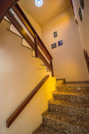 Imagem Casa com 3 Quartos à Venda, 160 m² em Morrinhos - Bombinhas