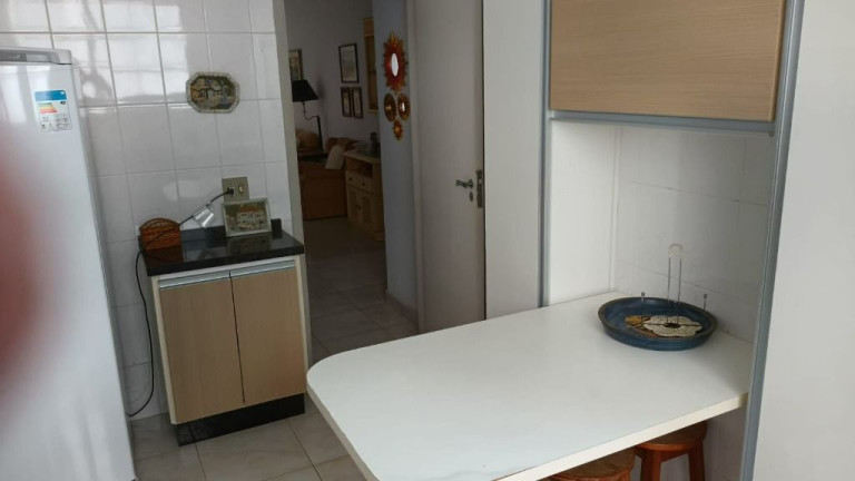Imagem Apartamento com 3 Quartos à Venda, 130 m² em Pitangueiras - Guarujá