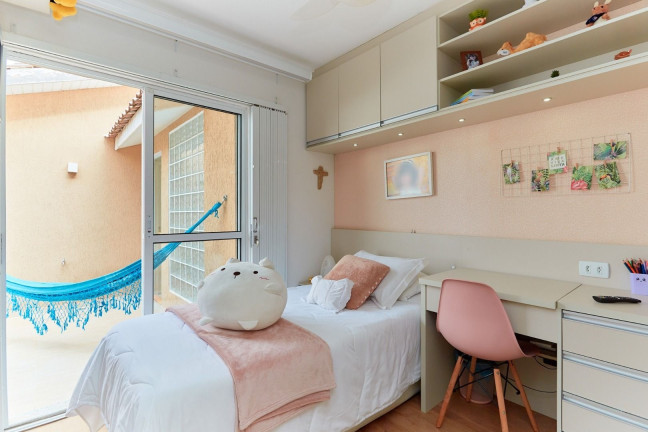Imagem Casa com 4 Quartos à Venda, 180 m² em Portão - Curitiba