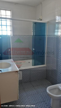 Imagem Casa com 5 Quartos à Venda, 200 m² em Jardim Humaita - Taubaté