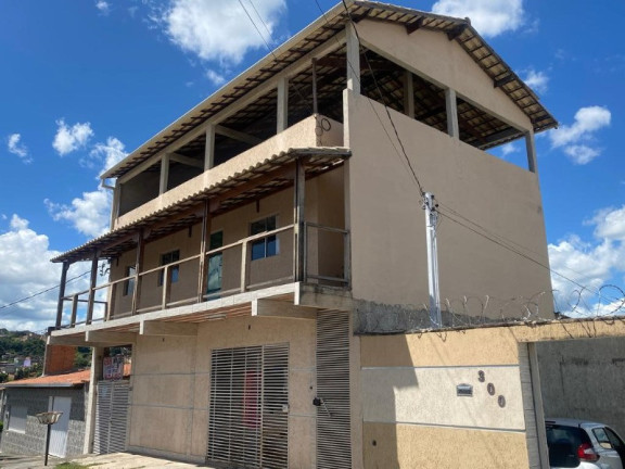 Imagem Casa com 5 Quartos à Venda, 180 m² em Sevilha (2ª Seção) - Ribeirão Das Neves