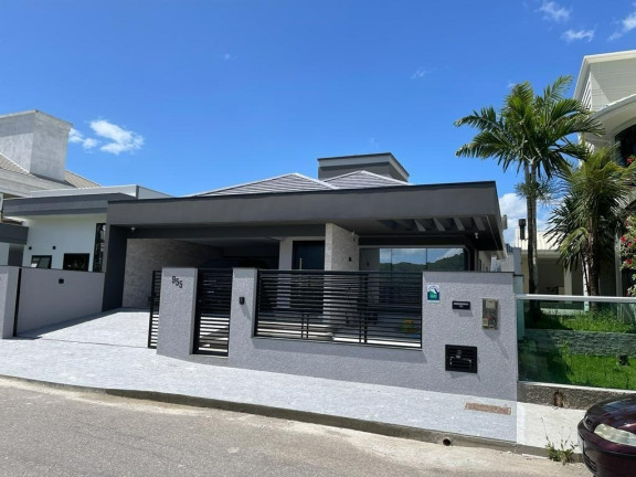 Casa com 3 Quartos à Venda, 360 m² em Pedra Branca - Palhoça