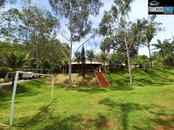 Imagem Imóvel com 5 Quartos à Venda, 3.277 m² em Hidrolândia Zona Rural - Hidrolândia Imagem Imóvel com 5 Quartos à Venda, 3.277 m² em Hidrolândia Zona Rural - Hidrolândia