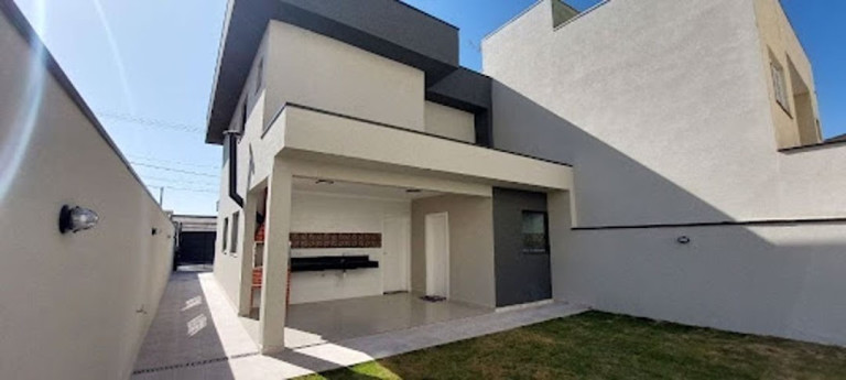 Imagem Casa com 3 Quartos à Venda, 117 m² em Nova Cerejeira - Atibaia Imagem Casa com 3 Quartos à Venda, 117 m² em Nova Cerejeira - Atibaia
