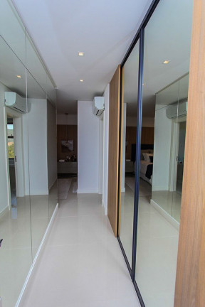 Imagem Apartamento com 4 Quartos à Venda, 183 m² em Centro - Balneário Camboriú Imagem Apartamento com 4 Quartos à Venda, 183 m² em Centro - Balneário Camboriú