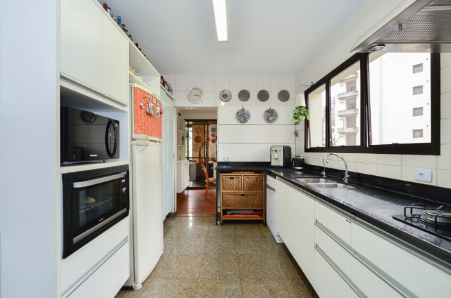 Imagem Apartamento com 4 Quartos à Venda, 226 m² em Vila Suzana - São Paulo