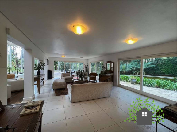 Imagem Casa com 5 Quartos à Venda, 4 m² em Vila Santo Antônio - Cotia Imagem Casa com 5 Quartos à Venda, 4 m² em Vila Santo Antônio - Cotia