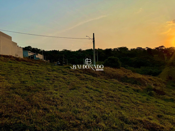 Imagem Terreno à Venda, 253 m² em Centro - Extrema Imagem Terreno à Venda, 253 m² em Centro - Extrema