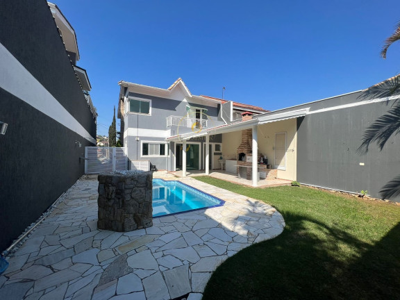 Casa com 3 Quartos à Venda,  em Parque Residencial Itapeti - Mogi Das Cruzes