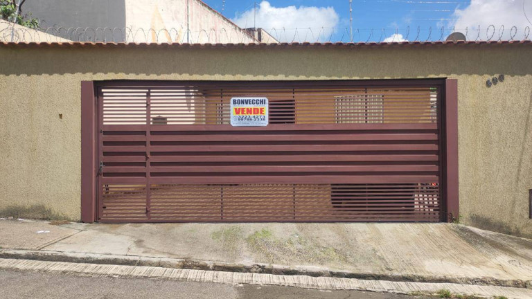 Imagem Casa com 3 Quartos à Venda, em Vila Trujillo - Sorocaba Imagem Casa com 3 Quartos à Venda, em Vila Trujillo - Sorocaba