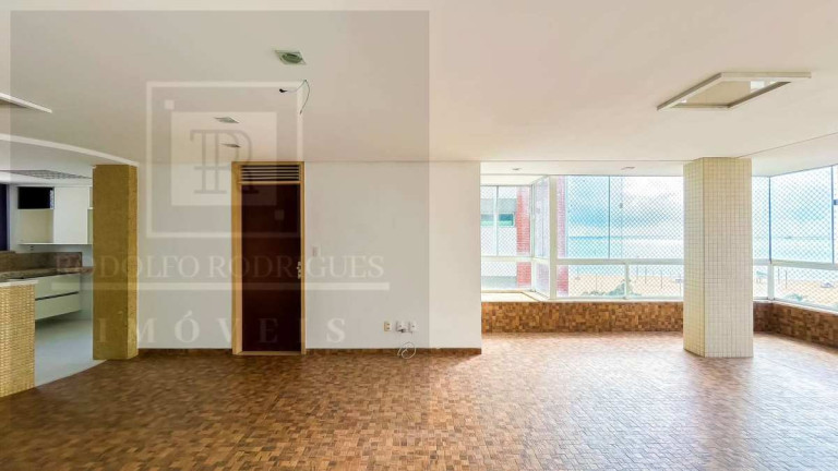 Imagem Apartamento com 3 Quartos à Venda, 164 m² Imagem Apartamento com 3 Quartos à Venda, 164 m²