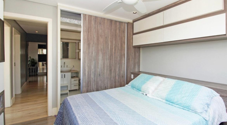 Imagem Apartamento com 3 Quartos à Venda, 84 m² em Jardim Botânico - Porto Alegre