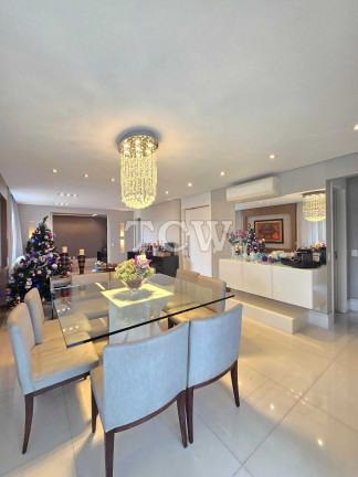 Imagem Apartamento com 3 Quartos à Venda, 213 m² em Aclimação - São Paulo Imagem Apartamento com 3 Quartos à Venda, 213 m² em Aclimação - São Paulo