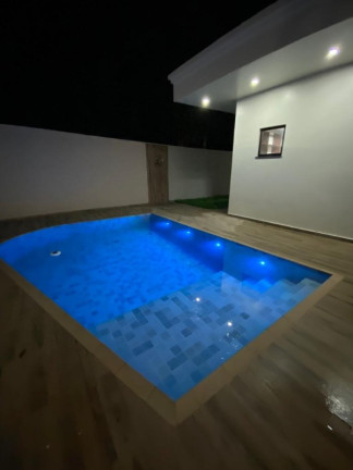 Imagem Imóvel com 3 Quartos à Venda, 300 m² em Ponta Negra - Manaus