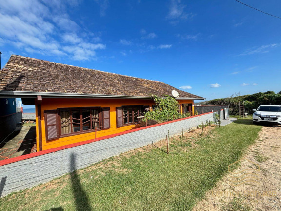 Imagem Casa com 3 Quartos à Venda, 400 m² em Salinas - Balneário Barra Do Sul Imagem Casa com 3 Quartos à Venda, 400 m² em Salinas - Balneário Barra Do Sul