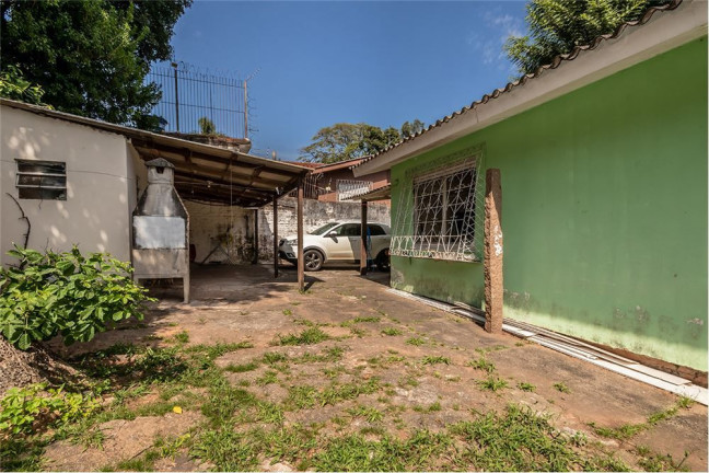 Imagem Casa com 3 Quartos à Venda, em Santa Tereza - Porto Alegre Imagem Casa com 3 Quartos à Venda, em Santa Tereza - Porto Alegre