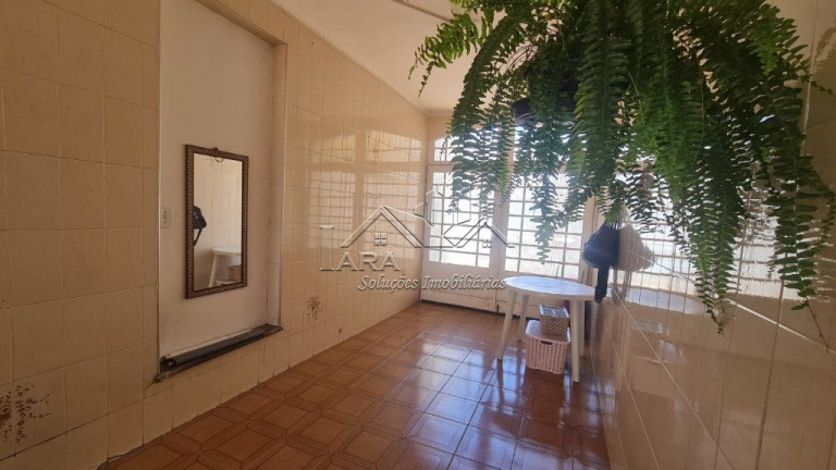 Imagem Casa com 5 Quartos à Venda, em Vila Carrao - São Paulo Imagem Casa com 5 Quartos à Venda, em Vila Carrao - São Paulo