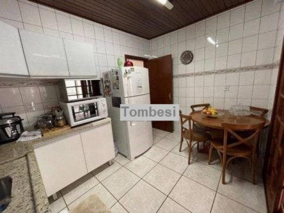 Imagem Casa com 3 Quartos à Venda, 140 m² em Parque Da Matriz - Cachoeirinha Imagem Casa com 3 Quartos à Venda, 140 m² em Parque Da Matriz - Cachoeirinha