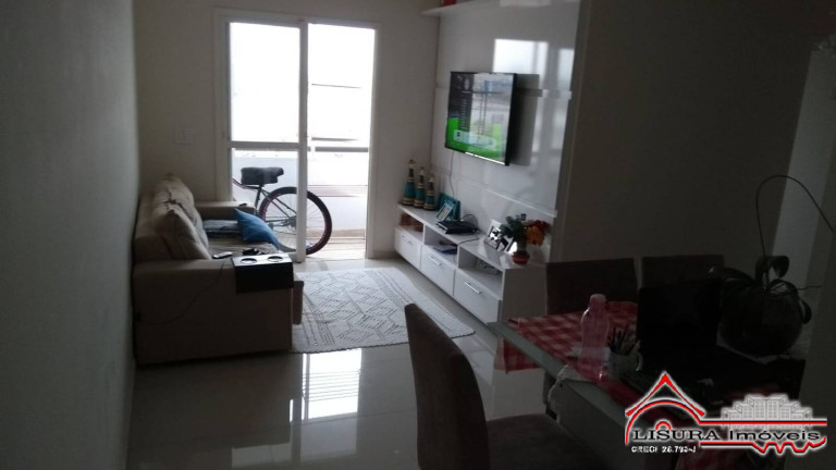 Apartamento com 3 Quartos à Venda, 75 m² em Vila Machado - Jacareí