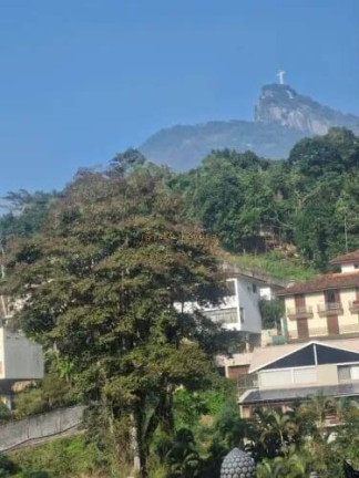 Imagem Casa com 7 Quartos à Venda, 1.040 m² em Cosme Velho - Rio De Janeiro Imagem Casa com 7 Quartos à Venda, 1.040 m² em Cosme Velho - Rio De Janeiro