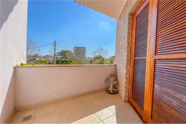 Imagem Casa com 3 Quartos à Venda, em Jardim Itu - Porto Alegre Imagem Casa com 3 Quartos à Venda, em Jardim Itu - Porto Alegre