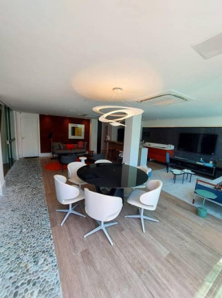 Imagem Casa com 4 Quartos à Venda, 500 m² em De Lourdes - Fortaleza Imagem Casa com 4 Quartos à Venda, 500 m² em De Lourdes - Fortaleza