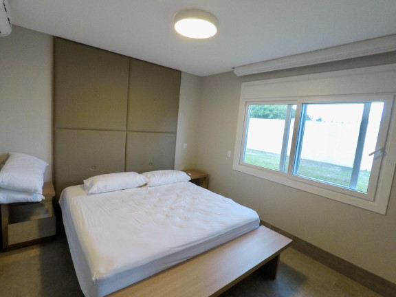 Imagem Apartamento com 2 Quartos à Venda, em Centro - Capão Da Canoa Imagem Apartamento com 2 Quartos à Venda, em Centro - Capão Da Canoa