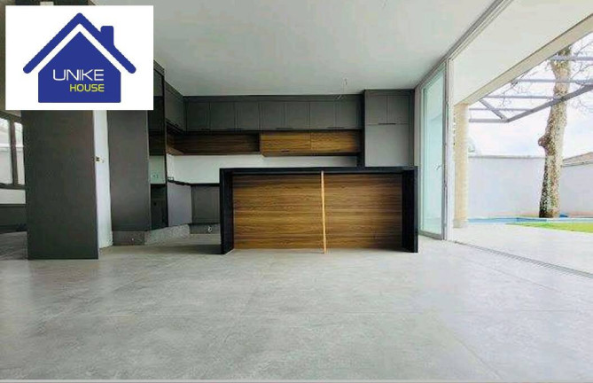 Casa com 4 Quartos à Venda, 424 m² em Jardim Cordeiro - São Paulo