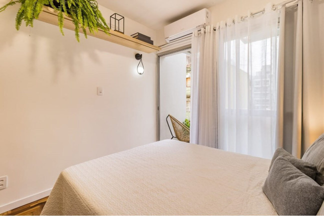 Imagem Apartamento com 1 Quarto à Venda, 35 m² em Centro Histórico - Porto Alegre