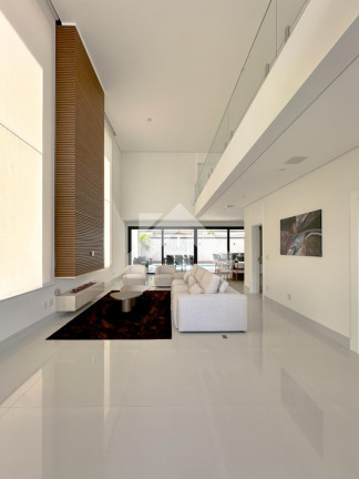 Imagem Casa de Condomínio com 4 Quartos à Venda, 386 m² em Tamboré - Santana De Parnaíba Imagem Casa de Condomínio com 4 Quartos à Venda, 386 m² em Tamboré - Santana De Parnaíba