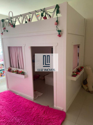 Imagem Imóvel com 3 Quartos à Venda, 140 m² em Centro - Três Rios Imagem Imóvel com 3 Quartos à Venda, 140 m² em Centro - Três Rios