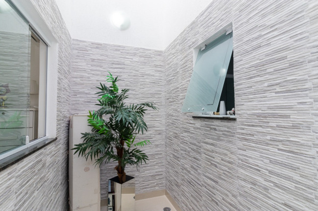 Imagem Casa com 3 Quartos à Venda, 424 m² em Parque Maria Domitila - São Paulo