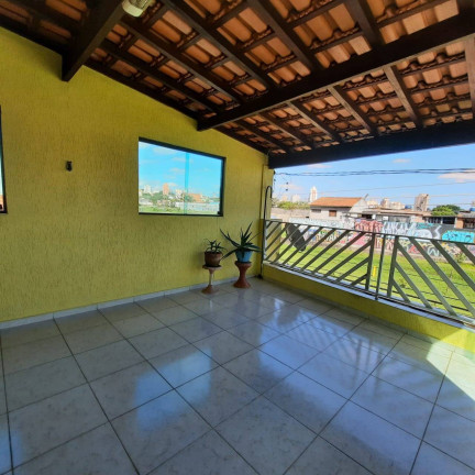 Imagem Sobrado com 5 Quartos à Venda, 236 m² em Vila Sacadura Cabral - Santo André