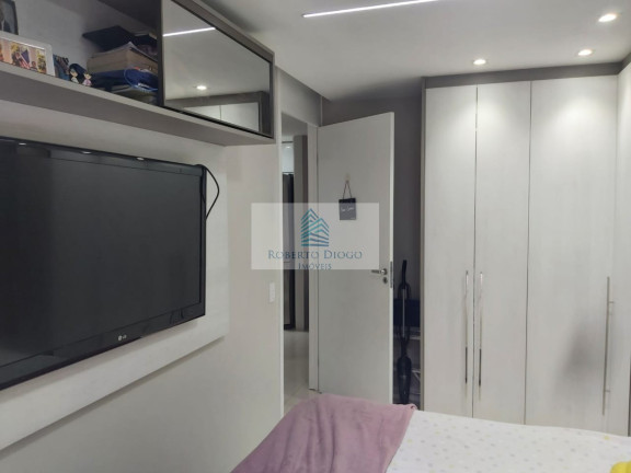 Imagem Imóvel com 2 Quartos à Venda, 65 m² em Camorim - Rio De Janeiro Imagem Imóvel com 2 Quartos à Venda, 65 m² em Camorim - Rio De Janeiro