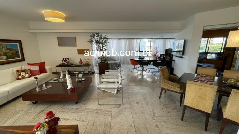Imagem Imóvel com 4 Quartos à Venda, 256 m² em Horto Florestal - Salvador Imagem Imóvel com 4 Quartos à Venda, 256 m² em Horto Florestal - Salvador