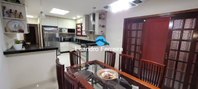 Imagem Casa com 3 Quartos à Venda, 208 m² em Jordanópolis - São Bernardo Do Campo Imagem Casa com 3 Quartos à Venda, 208 m² em Jordanópolis - São Bernardo Do Campo