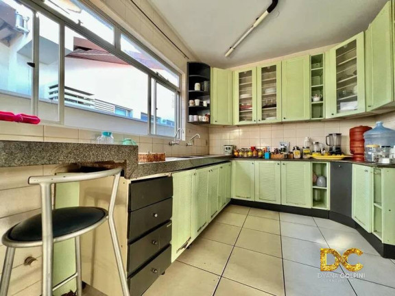 Imagem Casa de Condomínio com 3 Quartos à Venda, 212 m² em Jardim Itália - Cuiabá