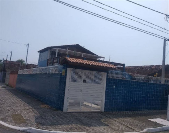 Imagem Casa com 3 Quartos à Venda, 143 m² em Maracanã - Praia Grande Imagem Casa com 3 Quartos à Venda, 143 m² em Maracanã - Praia Grande