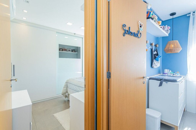Imagem Apartamento com 2 Quartos à Venda, 56 m² em Menino Deus - Porto Alegre Imagem Apartamento com 2 Quartos à Venda, 56 m² em Menino Deus - Porto Alegre