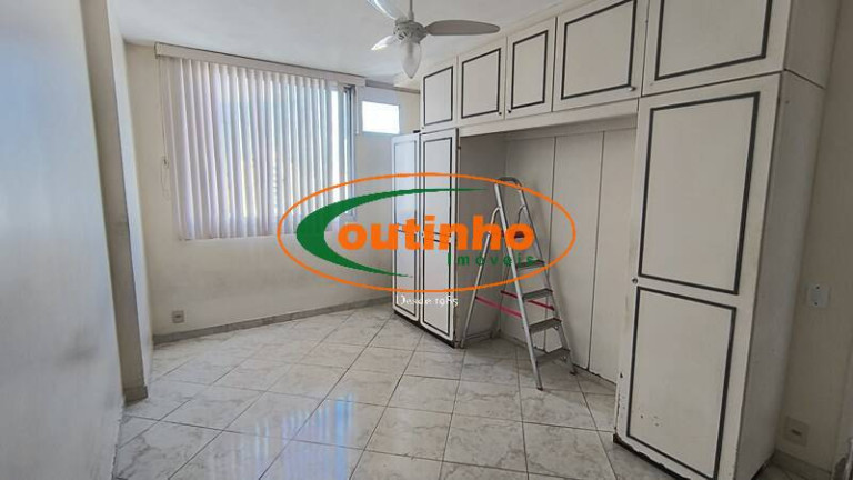 Imagem Apartamento com 2 Quartos à Venda, 90 m² em Tijuca - Rio De Janeiro Imagem Apartamento com 2 Quartos à Venda, 90 m² em Tijuca - Rio De Janeiro